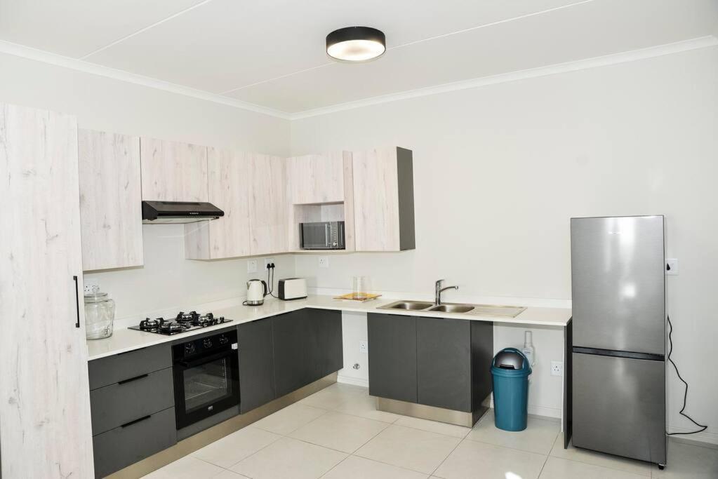 The Ellipse Palazzo Apartment Midrand Exterior foto